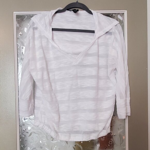 Like new white v neck blouse with a hood & elastic waist - Picture 1 of 5